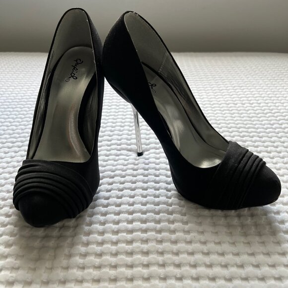 Cupid Shoes - Black Stiletto Heels NWOT